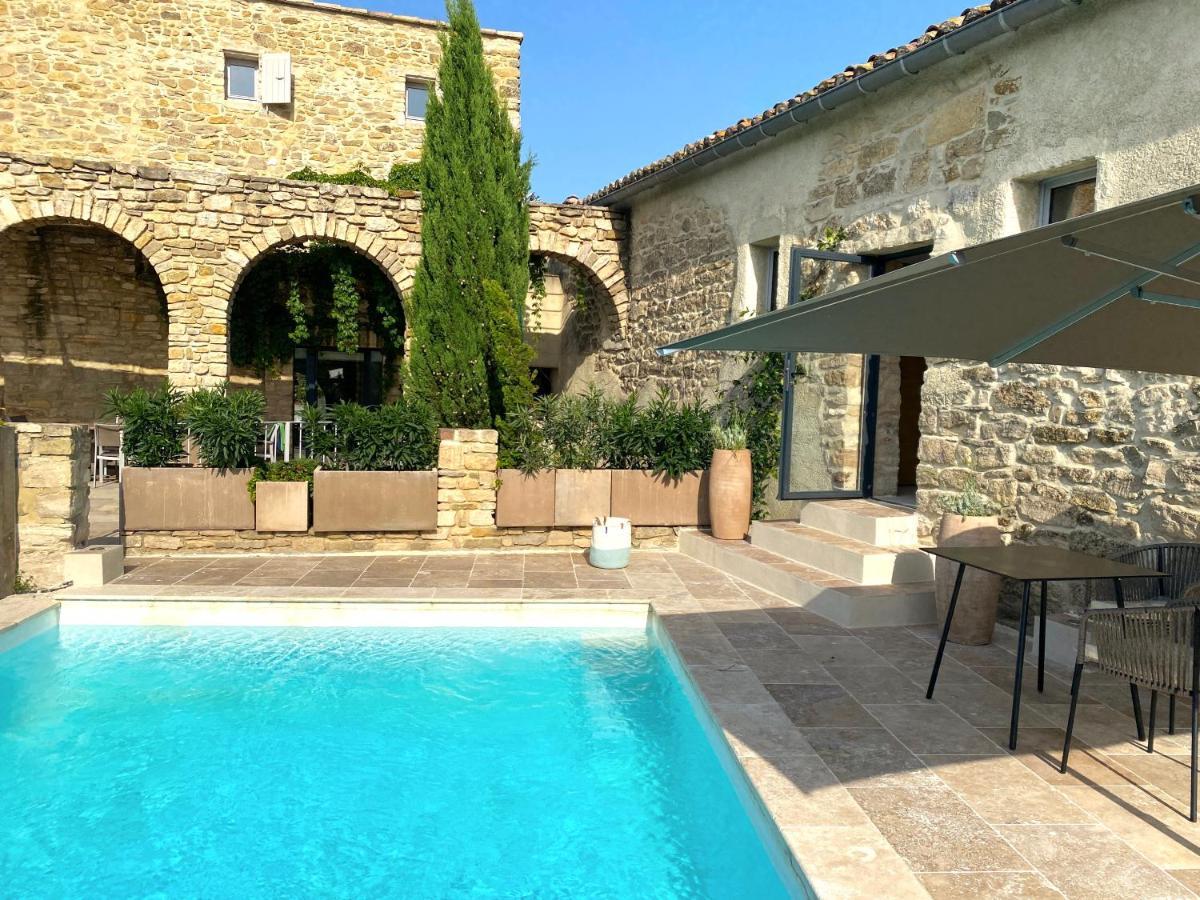 La Maison Des Vendangeurs - Table D'Hotes Le Soir Du Jeudi Au Dimanche- Jacuzzi - Balneo Spa - Acces Piscine Pour Toutes Les Chambres Sauf Studio Coquet- Piscine De Mai A Mi-Octobre Martignargues Екстериор снимка