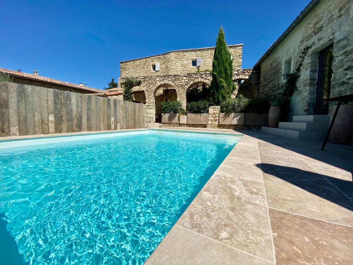 La Maison Des Vendangeurs - Table D'Hotes Le Soir Du Jeudi Au Dimanche- Jacuzzi - Balneo Spa - Acces Piscine Pour Toutes Les Chambres Sauf Studio Coquet- Piscine De Mai A Mi-Octobre Martignargues Екстериор снимка