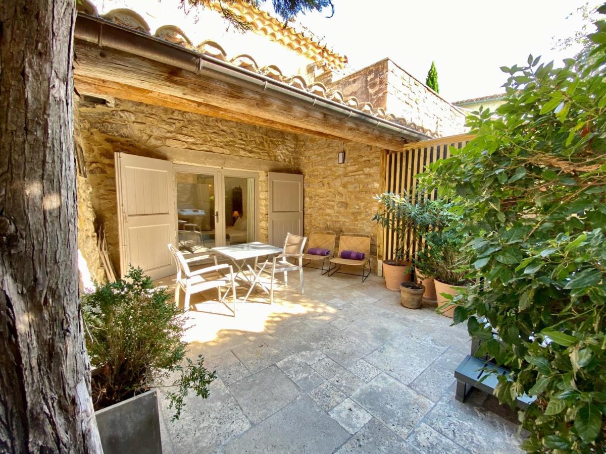 La Maison Des Vendangeurs - Table D'Hotes Le Soir Du Jeudi Au Dimanche- Jacuzzi - Balneo Spa - Acces Piscine Pour Toutes Les Chambres Sauf Studio Coquet- Piscine De Mai A Mi-Octobre Martignargues Екстериор снимка