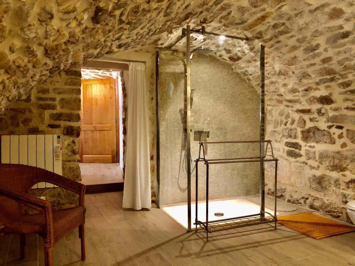 La Maison Des Vendangeurs - Table D'Hotes Le Soir Du Jeudi Au Dimanche- Jacuzzi - Balneo Spa - Acces Piscine Pour Toutes Les Chambres Sauf Studio Coquet- Piscine De Mai A Mi-Octobre Martignargues Екстериор снимка